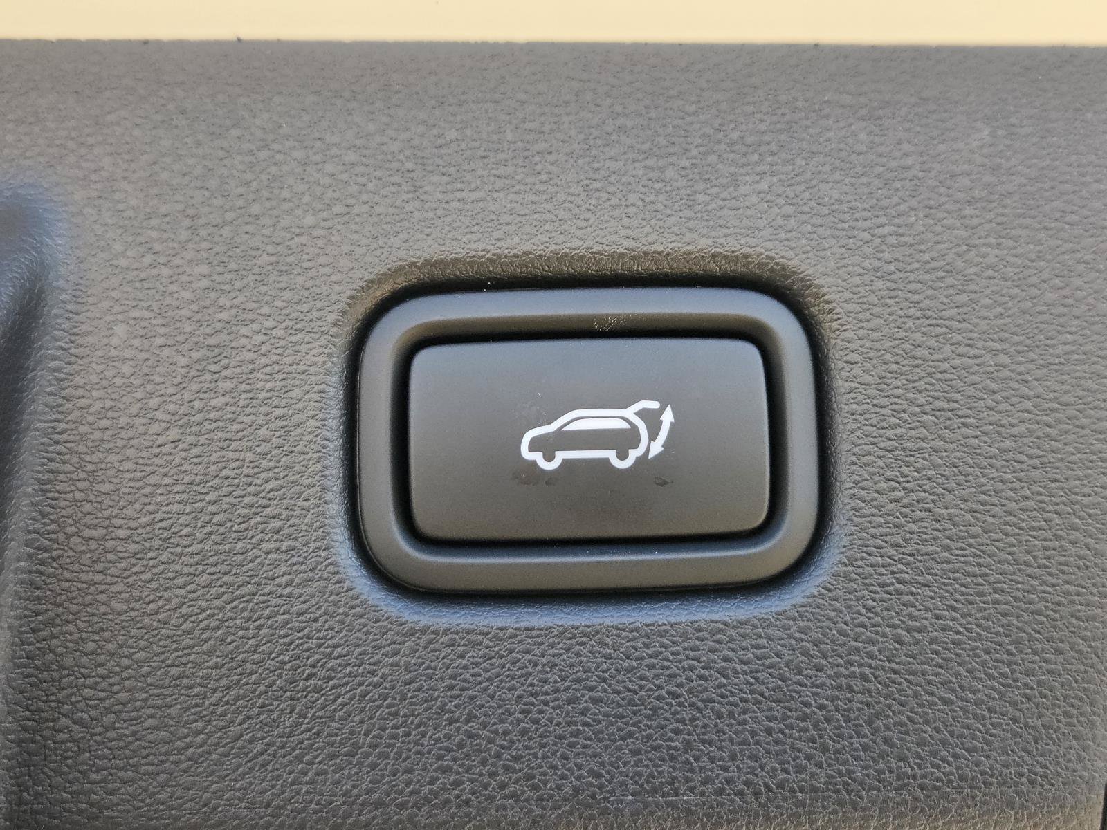 New 2026 Hyundai Tucson Limited FWD image 10