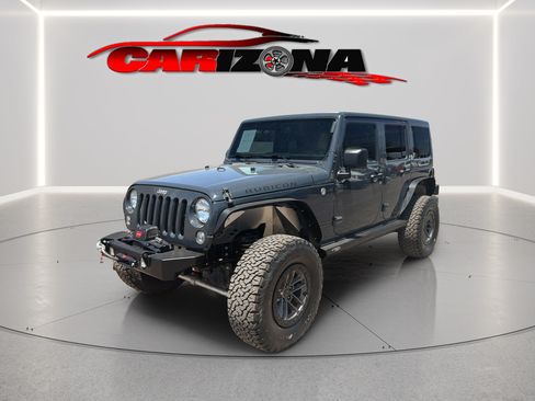 Used 2016 Jeep Wrangler Unlimited Rubicon w/ Connectivity Group AWD/4WD image 4