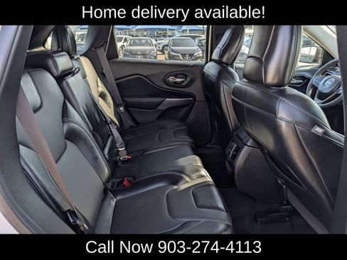 Used 2022 Jeep Cherokee Latitude Lux AWD/4WD image 32