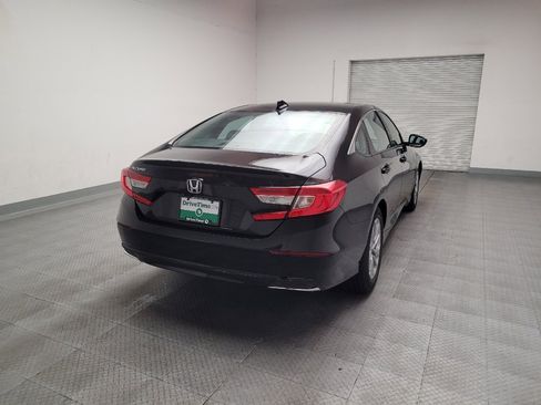 Used 2018 Honda Accord LX image 7