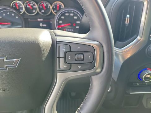 Used 2022 Chevrolet Silverado 1500 RST w/ LPO, Blackout Package AWD/4WD image 19