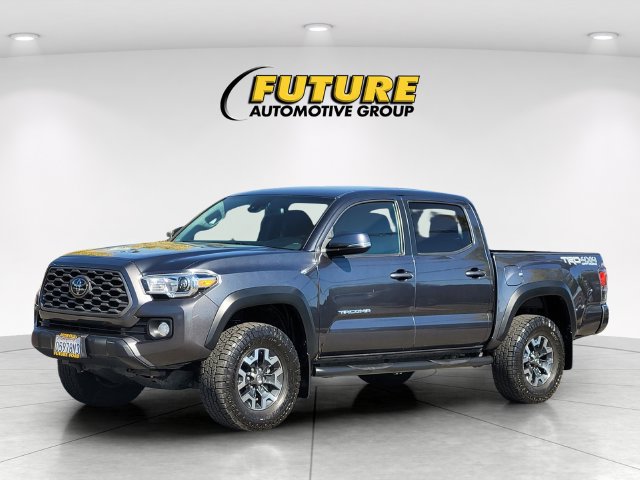 Used 2022 Toyota Tacoma TRD Off-Road w/ Technology Package AWD/4WD image 5