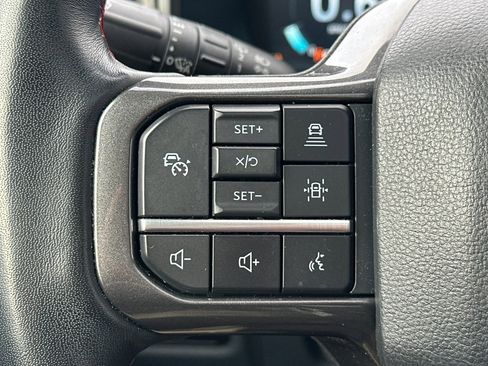 Used 2023 Ford Expedition Limited image 38