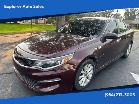 Used 2016 Kia Optima LX w/ Option Group 014 FWD image 1