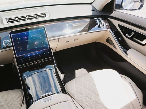 Used 2023 Mercedes-Benz S 580 4MATIC Sedan image 12