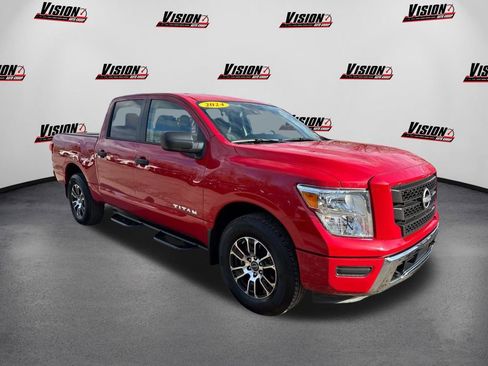 Used 2024 Nissan Titan SV w/ Accessory Utility Package image 3