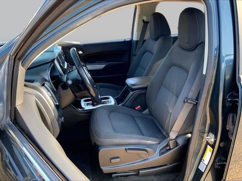 Used 2017 Chevrolet Colorado LT RWD image 8