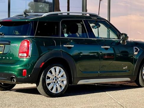 Used 2019 MINI Cooper Countryman S w/ Signature Upholstery Package image 17