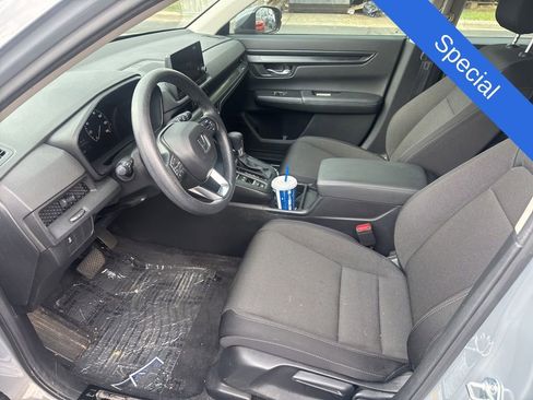 Used 2023 Honda CR-V LX image 7