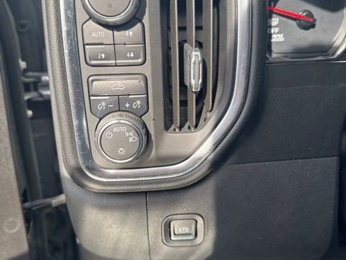 Used 2020 Chevrolet Silverado 1500 LT w/ All-Star Edition image 14