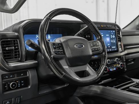 Used 2024 Ford F250 Lariat w/ Lariat Ultimate Package AWD/4WD image 14
