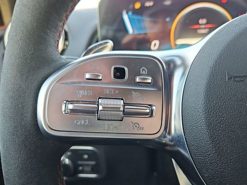 Used 2023 Mercedes-Benz GLB 35 AMG 4MATIC w/ Premium Package image 23