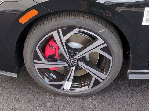 New 2026 Volkswagen GTI SE image 19