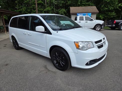 Used 2020 Dodge Grand Caravan GT FWD image 8