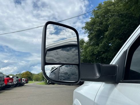Used 2018 RAM 2500 Laramie AWD/4WD image 18