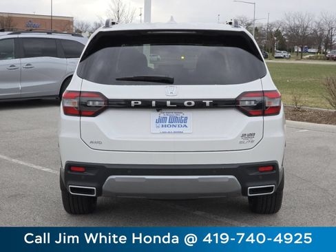 Certified 2026 Honda Pilot Elite image 16