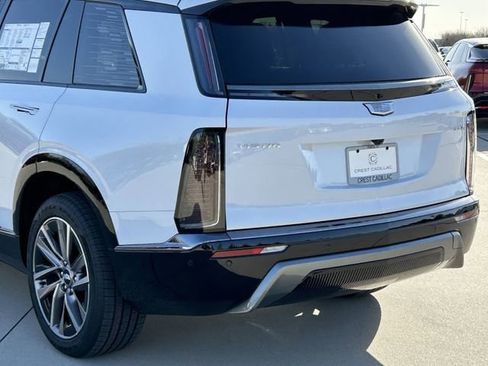New 2026 Cadillac Vistiq Sport AWD/4WD image 6