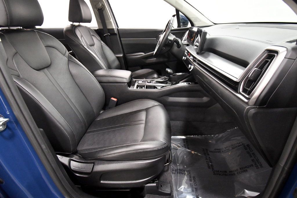 Certified 2024 Kia Sorento S AWD/4WD image 18