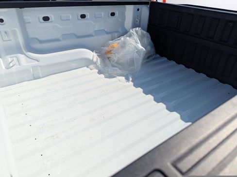 New 2026 GMC Canyon Elevation w/ Convenience Package image 10