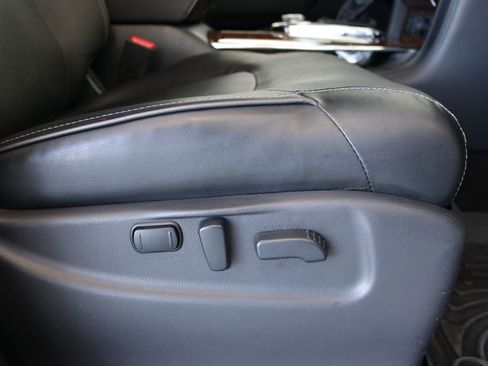 Used 2019 INFINITI QX80 Luxe w/ Proassist Package image 37