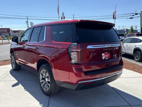 Used 2022 Chevrolet Tahoe LT w/ LT Signature Package AWD/4WD image 5