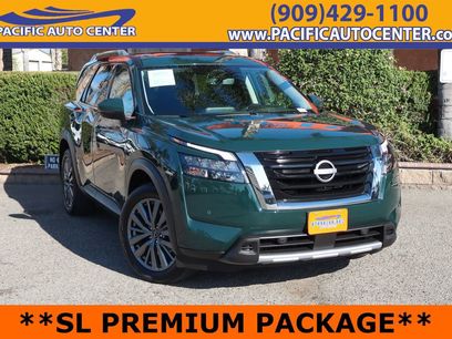 Used 2025 Nissan Pathfinder SL w/ SL Premium Package