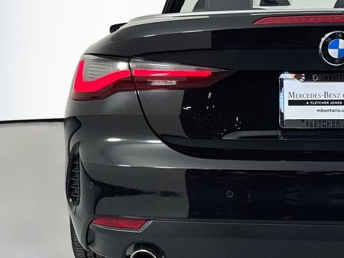 Used 2023 BMW 430i Convertible w/ Convenience Package image 16