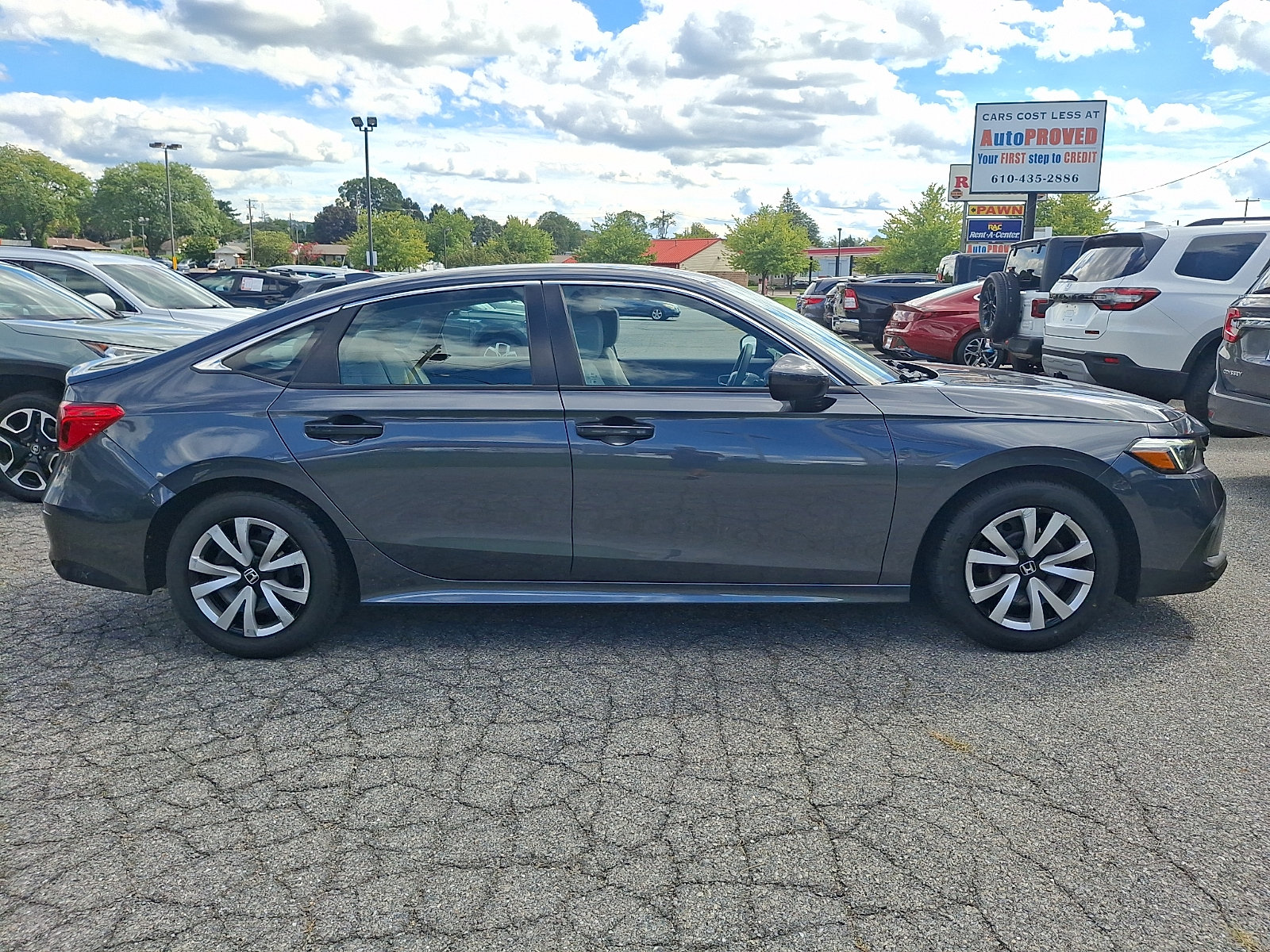 Used 2023 Honda Civic LX image 7