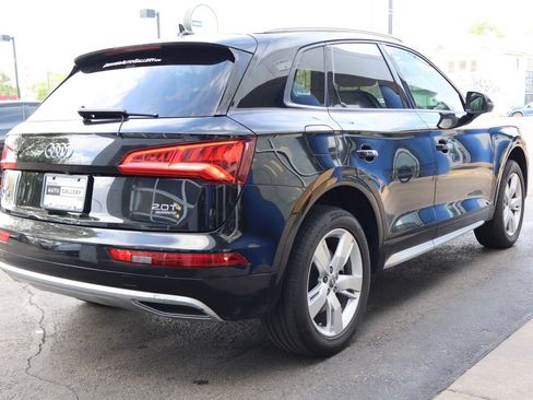 Used 2018 Audi Q5 2.0T Premium AWD/4WD image 6