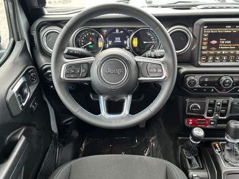 Used 2023 Jeep Wrangler Unlimited Rubicon 4xe w/ Steel Bumper Group image 15