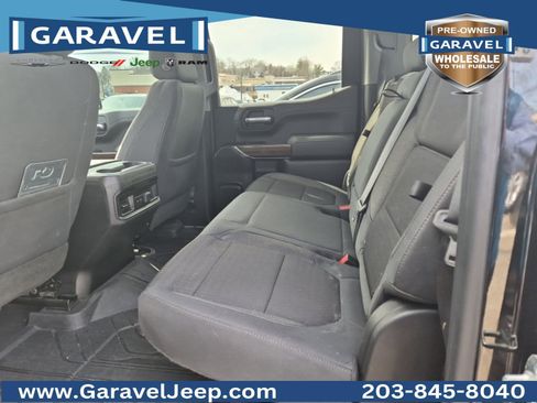 Used 2019 Chevrolet Silverado 1500 LT Trail Boss image 3