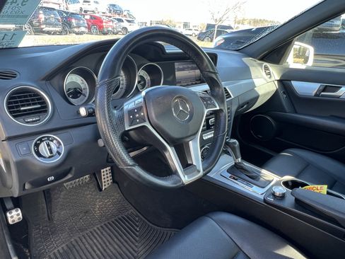Used 2013 Mercedes-Benz C 300 Sport w/ Multimedia Pkg image 17