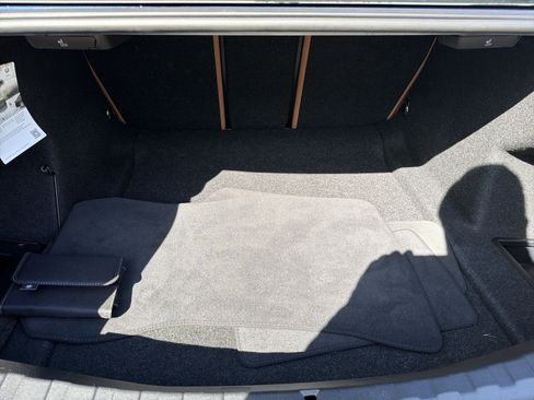 Certified 2024 BMW 330i Sedan image 32