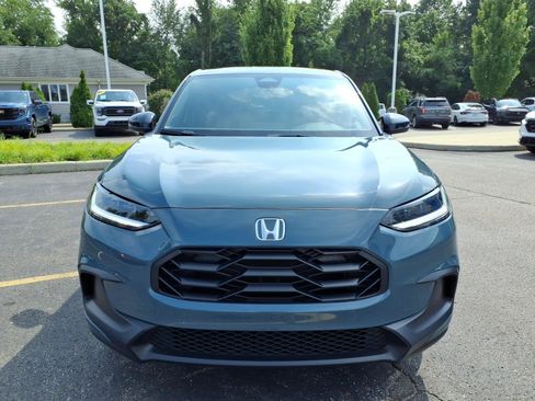 Used 2024 Honda HR-V Sport image 2