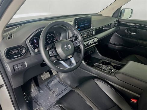 Certified 2023 Honda Pilot EX-L image 10