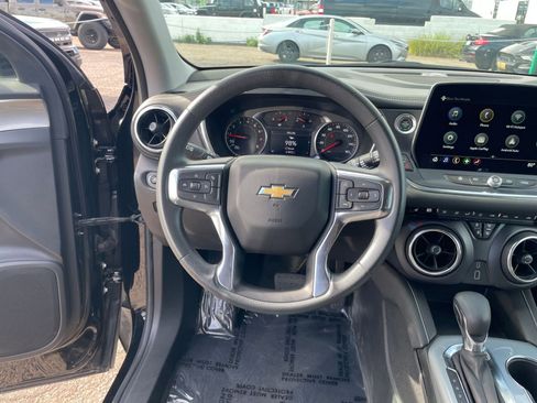 Used 2025 Chevrolet Blazer LT image 28