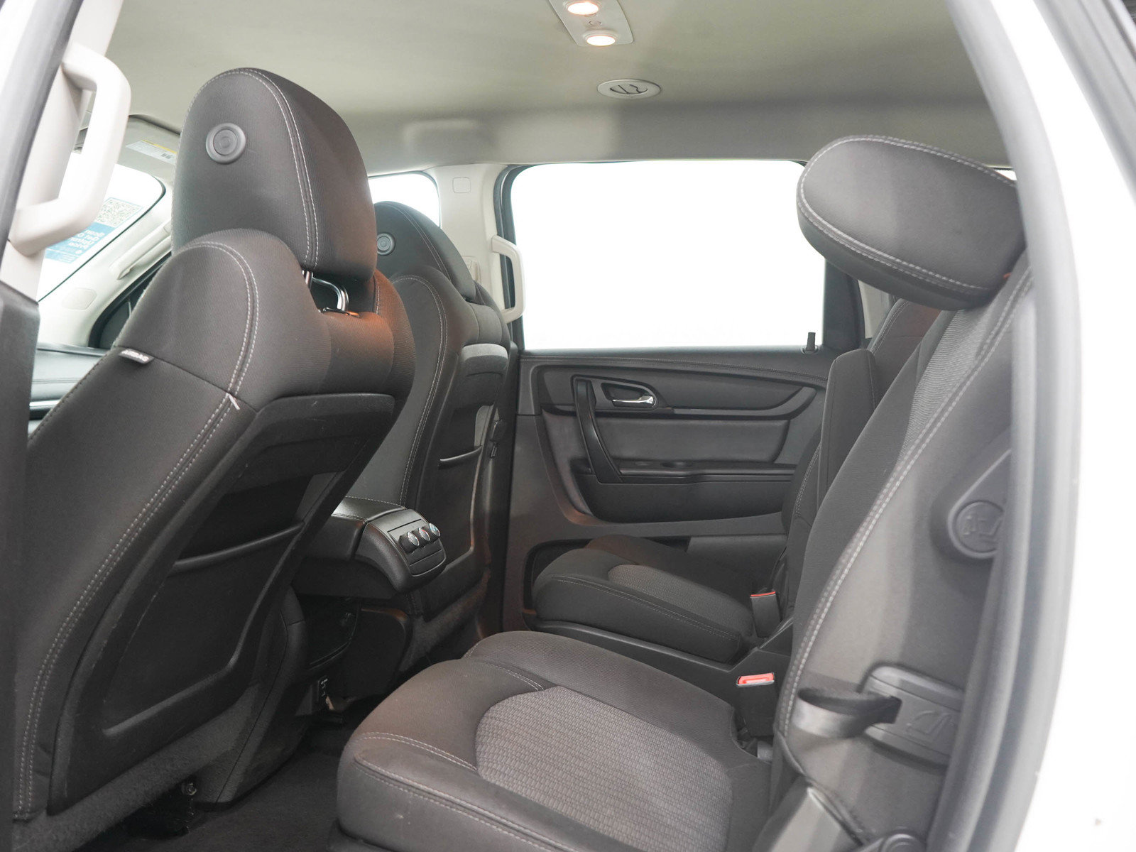 Used 2016 Chevrolet Traverse LT w/ Style and Technology Package AWD/4WD image 15