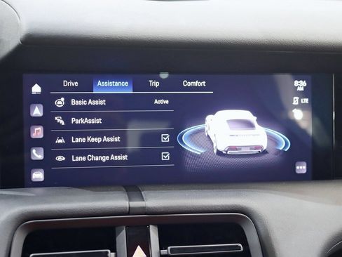 Used 2021 Porsche Taycan 4S image 24