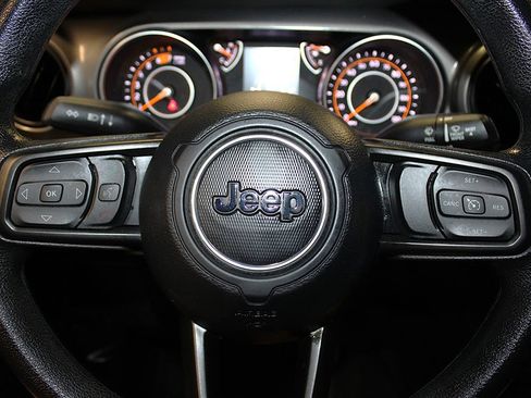 Certified 2023 Jeep Wrangler Sport AWD/4WD image 12