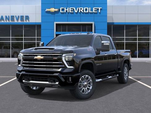 New 2026 Chevrolet Silverado 2500 LT w/ Z71 Chrome Sport Edition image 7