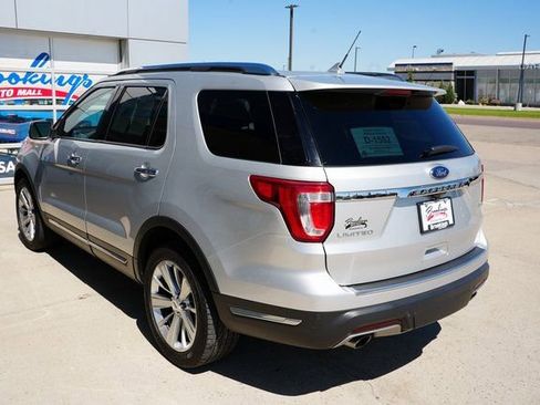 Used 2019 Ford Explorer Limited w/ Class III Trailer Tow Package image 40