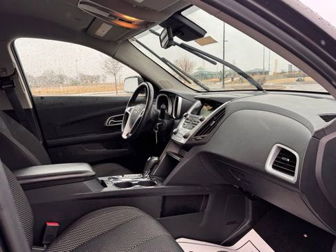 Used 2016 Chevrolet Equinox LT w/ Convenience Package image 22