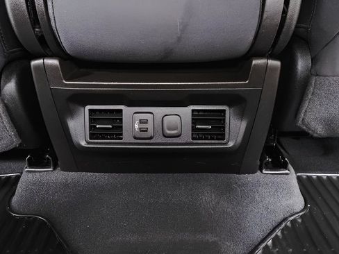 Used 2019 GMC Sierra 1500 SLE AWD/4WD image 28