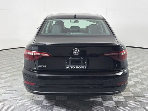 Used 2021 Volkswagen Jetta R-Line FWD image 5