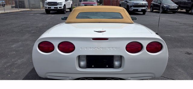 Used 2002 Chevrolet Corvette Convertible w/ Preferred Equipment Group2 RWD image 6