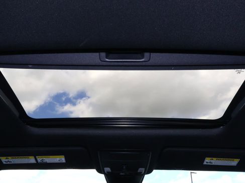 Used 2024 Honda CR-V Sport Touring image 13