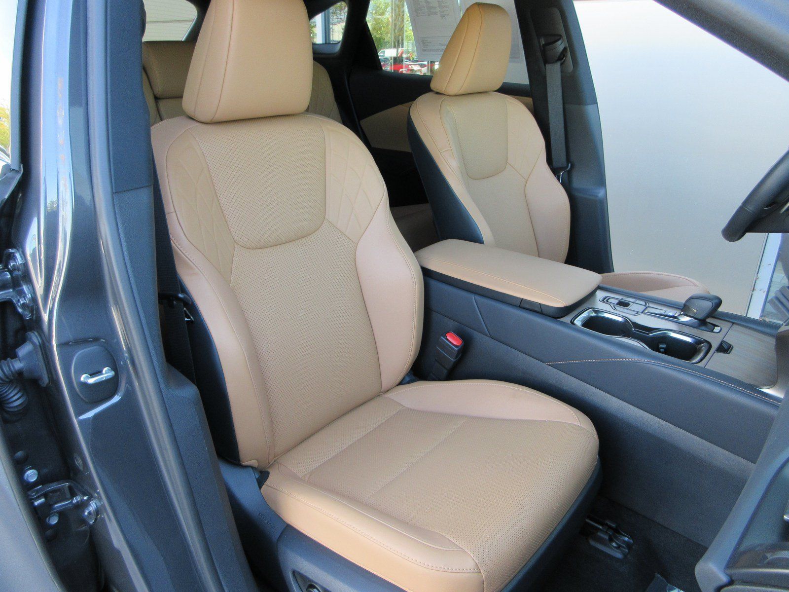 Used 2026 Lexus RX 350h w/ Convenience Package AWD/4WD image 24