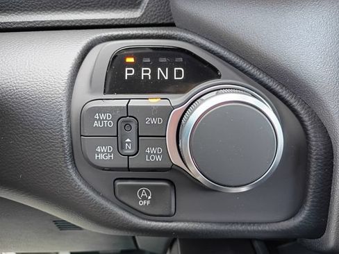 New 2026 RAM 1500 Big Horn AWD/4WD image 17