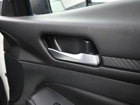 Used 2025 Nissan Altima 2.5 SV FWD image 24