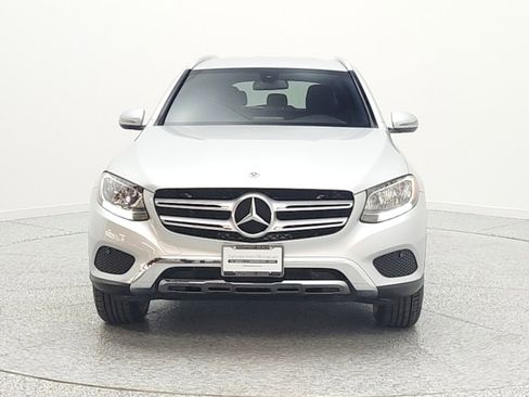 Used 2019 Mercedes-Benz GLC 300 image 2